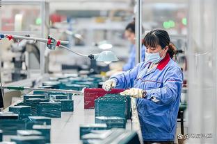 不犯错误！新疆全场失误率6.8% 浙江常规赛防守对手为20.1%